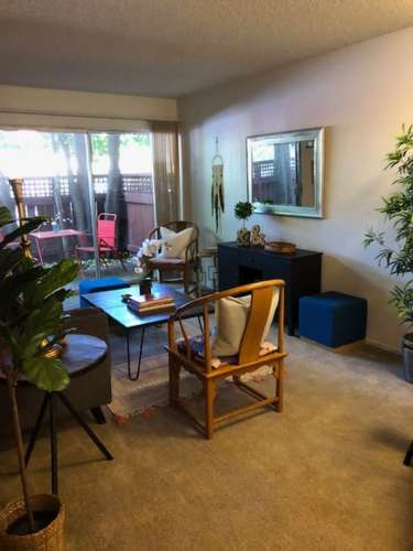 S Bed Viking Apartments LLC 24