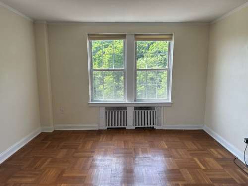 S Bed The Royal York Apartments 452