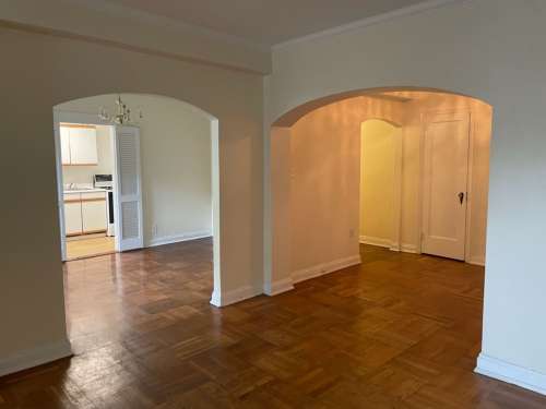 S Bed The Royal York Apartments 911