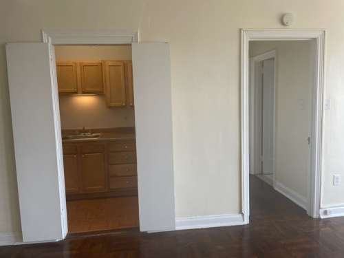 S Bed The Royal York Apartments 634