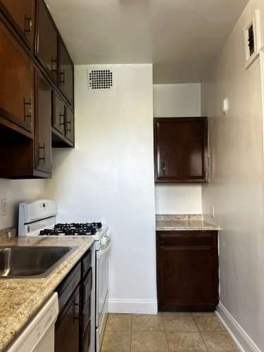 S Bed The Royal York Apartments 954