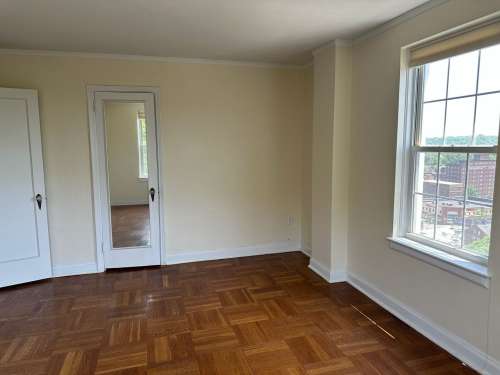 S Bed The Royal York Apartments 454