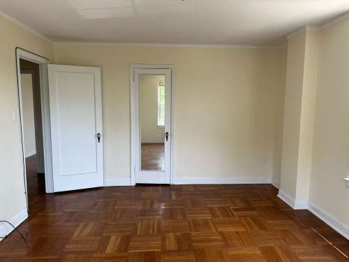 S Bed The Royal York Apartments 453