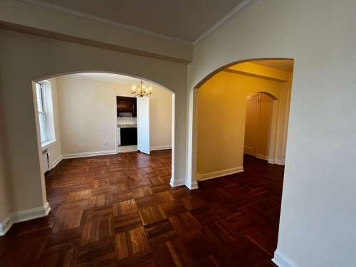 S Bed The Royal York Apartments 949