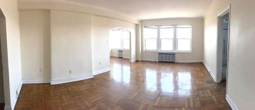 S Bed The Royal York Apartments 312