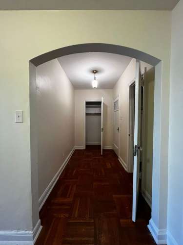 S Bed The Royal York Apartments 978