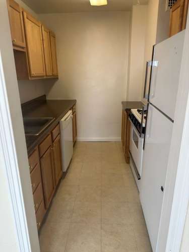 S Bed The Royal York Apartments 695