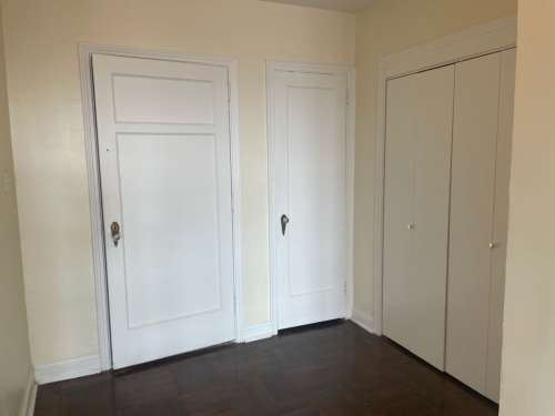 S Bed The Royal York Apartments 650