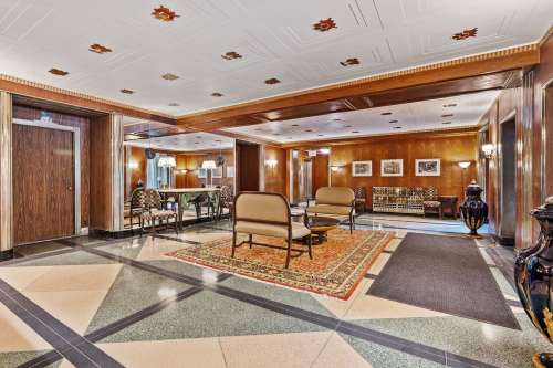 S Bed The Royal York Apartments 493