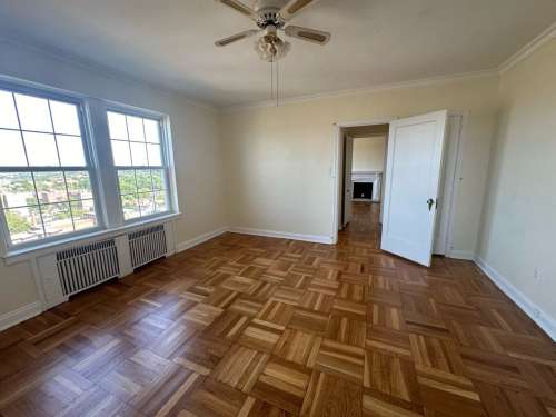 S Bed The Royal York Apartments 742