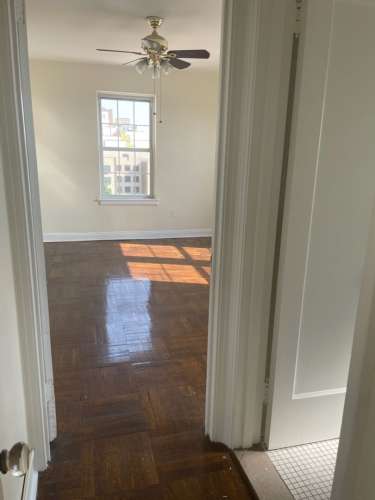 S Bed The Royal York Apartments 641