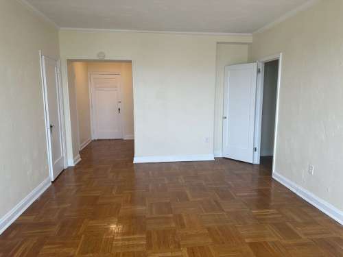 S Bed The Royal York Apartments 776