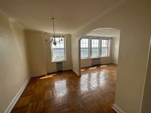 S Bed The Royal York Apartments 692