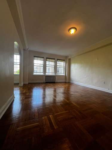 S Bed The Royal York Apartments 735