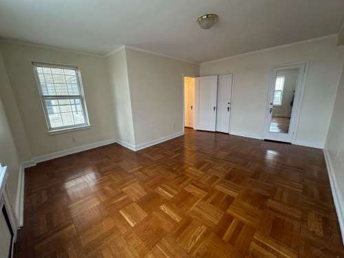 S Bed The Royal York Apartments 374