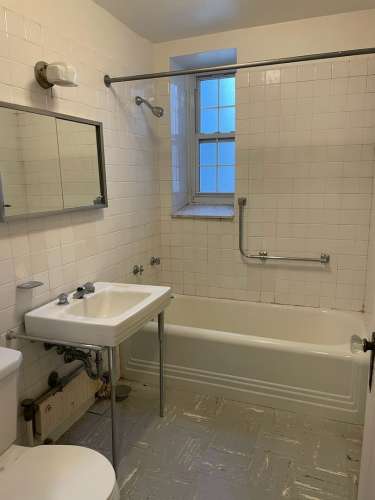 S Bed The Royal York Apartments 588