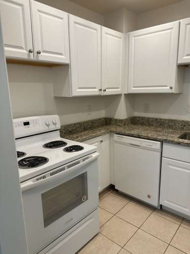 S Bed The Royal York Apartments 486