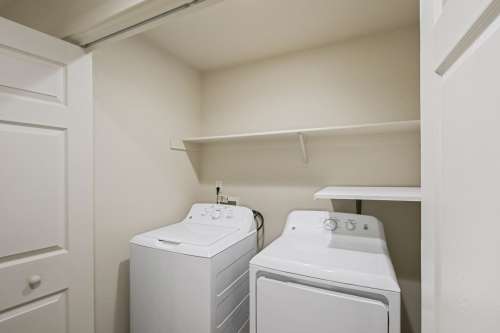 S Bed Saratoga West Apartments 9