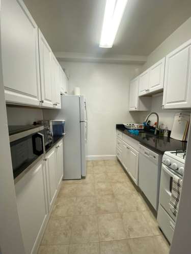 S Bed The Royal York Apartments 562