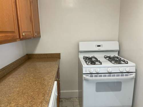 S Bed The Royal York Apartments 693