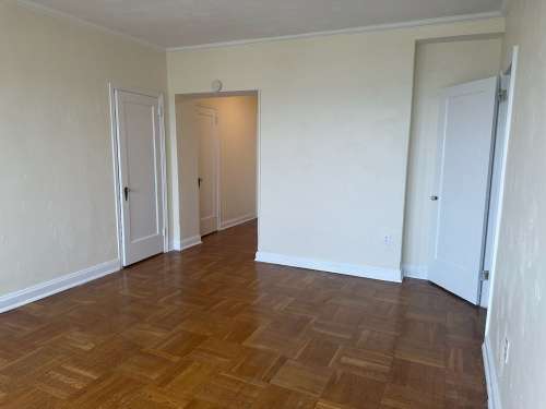 S Bed The Royal York Apartments 782