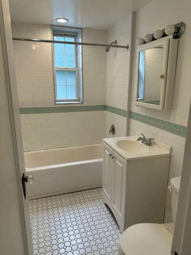 S Bed The Royal York Apartments 505