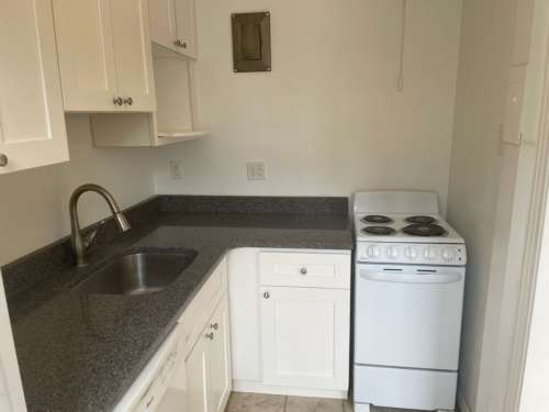 S Bed The Royal York Apartments 872