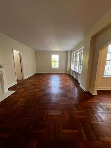 S Bed The Royal York Apartments 947