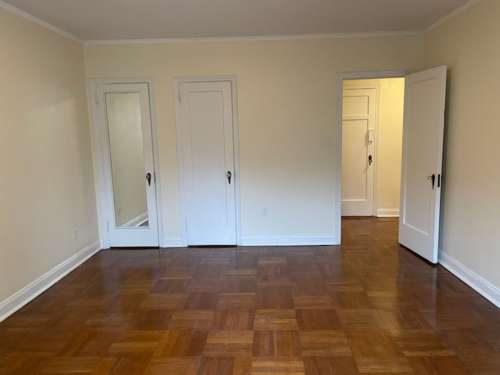 S Bed The Royal York Apartments 606