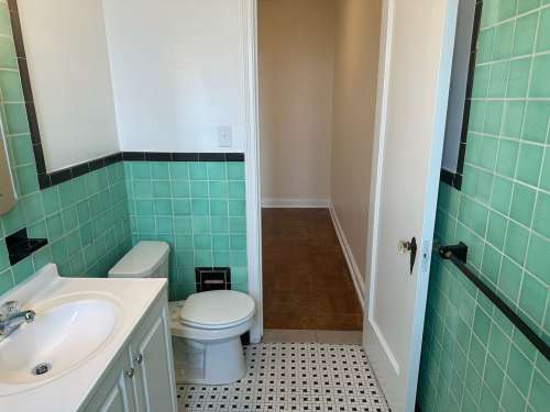 S Bed The Royal York Apartments 781