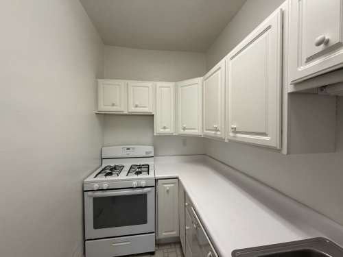 S Bed The Royal York Apartments 515