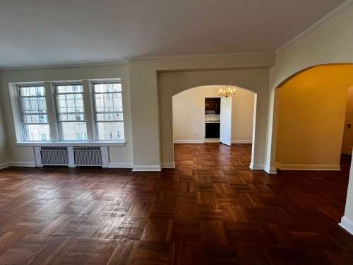 S Bed The Royal York Apartments 950