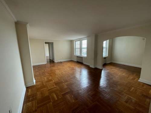 S Bed The Royal York Apartments 356