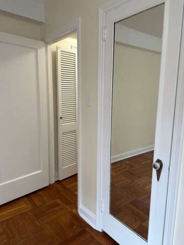 S Bed The Royal York Apartments 510