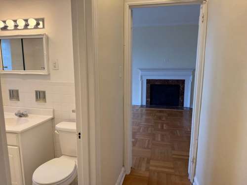 S Bed The Royal York Apartments 526