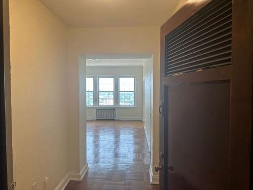 S Bed The Royal York Apartments 765