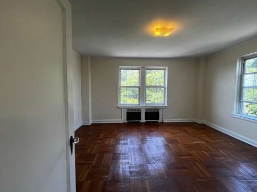 S Bed The Royal York Apartments 961