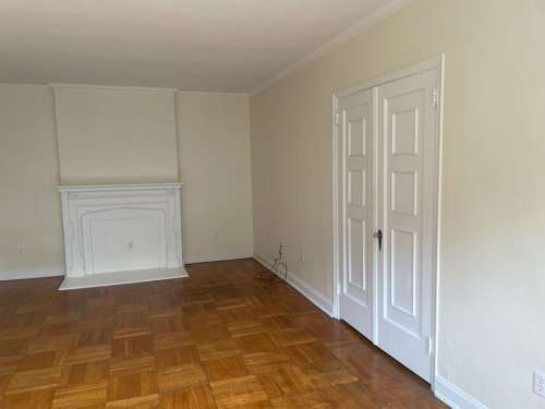 S Bed The Royal York Apartments 854