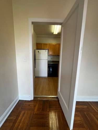 S Bed The Royal York Apartments 737