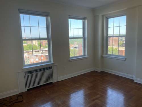 S Bed The Royal York Apartments 551