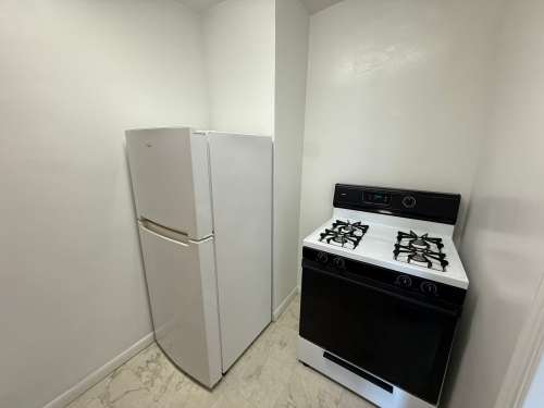 S Bed The Royal York Apartments 479