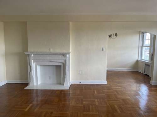 S Bed The Royal York Apartments 534