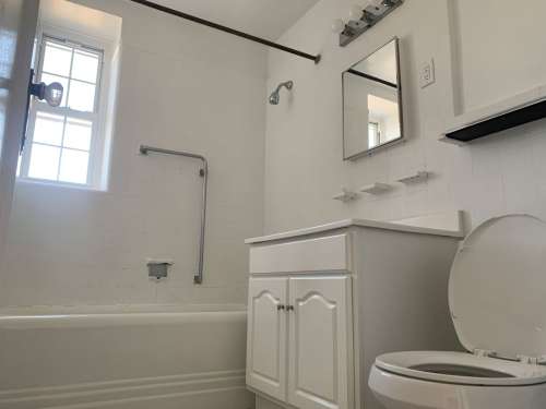 S Bed The Royal York Apartments 323