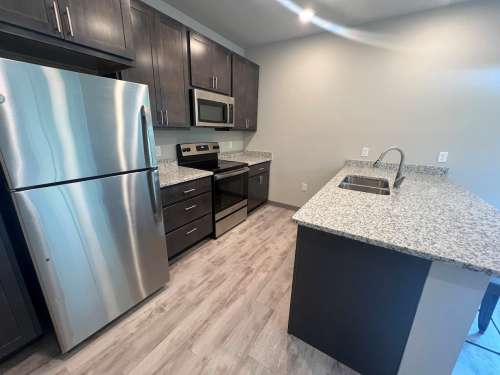 S Bed Clover Commons 524