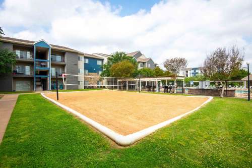 S Bed The Outpost 21