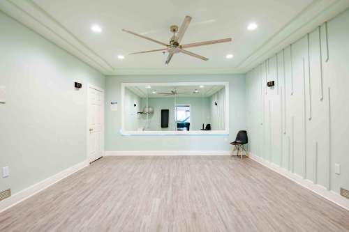 S Bed The Outpost 12