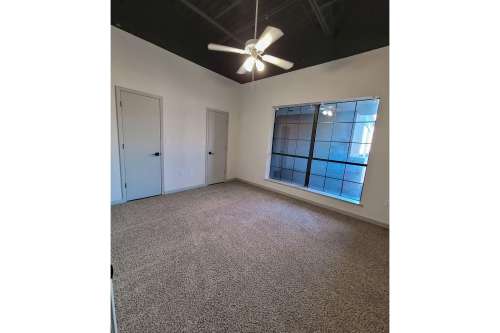 S Bed 19Eleven Apartments 23