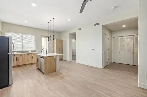 S Bed The Boardwalk Apartment Homes 18