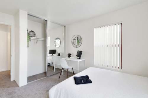 S Bed Arlington Farm Apartments 17