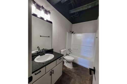 S Bed 19Eleven Apartments 35